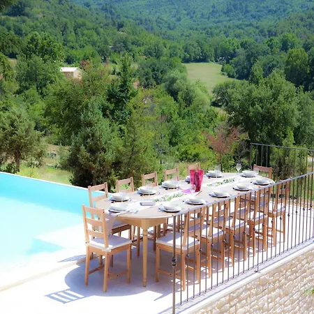 In Provence With Infinity Pool, Cleaning Included Villa *